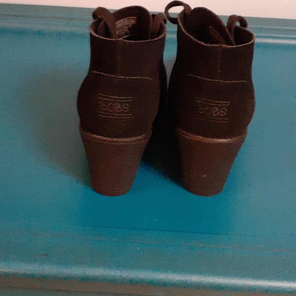 Bob's from sketchers  brand new! size 8  1/2w - Picture 5 of 6